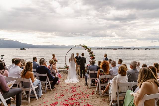 Beach Retreat & Lodge at Tahoe 3
