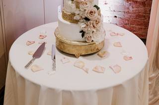 The Sugarplum Cake Shoppe - 14