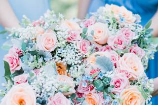 Karin's Florist - 25