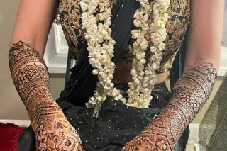 Naseem's Henna & Art - 31