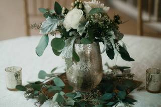 Mathews Manor - 16