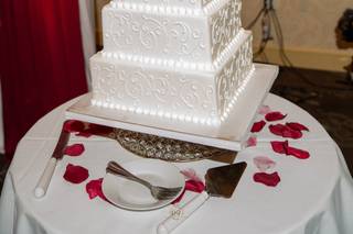 Palermo's Custom Cakes & Bakery - 36