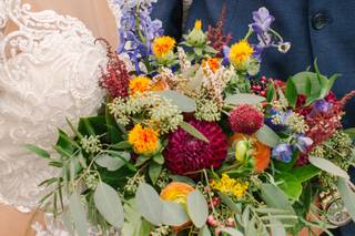 Amore Fiori Flowers and Gifts - 27