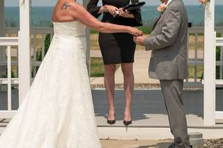 Officiant Erin - 7
