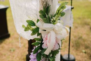 Swan Cove Flowers - 10