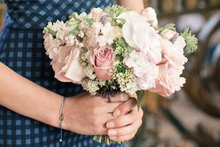 Rare Sparrow Floral Design - 23