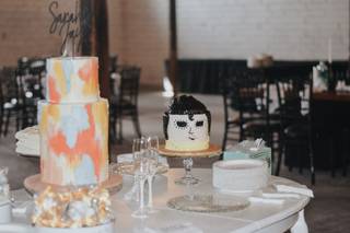 Creme De La Creme Cake Company - 19