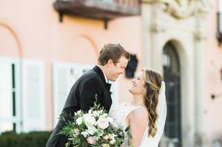 Volle's Bridal & Boutique - 26