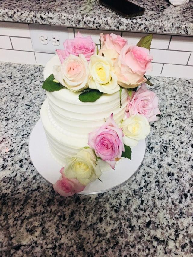 Sweetland Cakery - 1