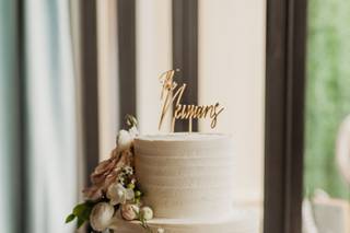 Taylor Grace Custom Floral Designs - 8
