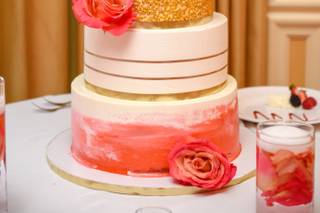 Johnson's Custom Cakes - 26