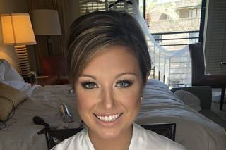 Lash Out Loud Beauty Bar - 13