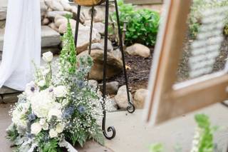 Monzie's Floral Design - 15
