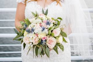 Brides N Blooms Wholesale and Designs - 33