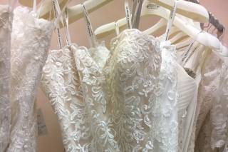 Amazing Brides Couture - 40