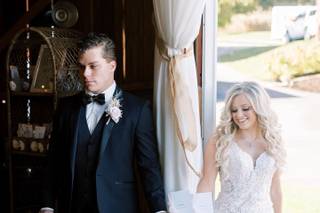 Lilla's Bridal Boutique - 11