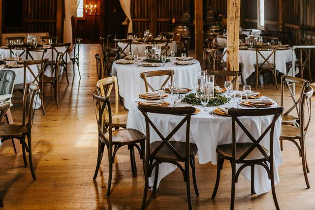 Hidden Vineyard Wedding Barn 2