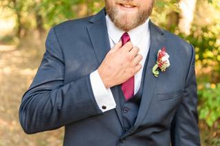 Country View Tuxedo & Wedding Accessories - 11