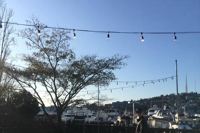 Dockside at Dukes 4