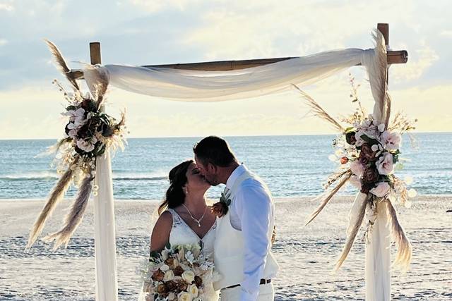 Totally Tropical Weddings 3