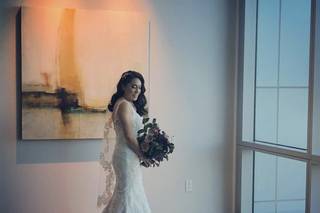 Unique and Flawless Signature Hair and Makeup - 35
