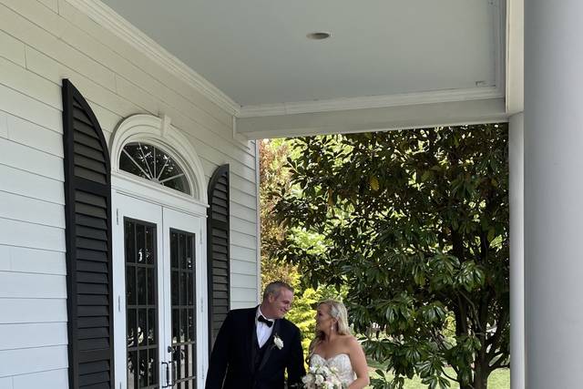 The Carriage House 1