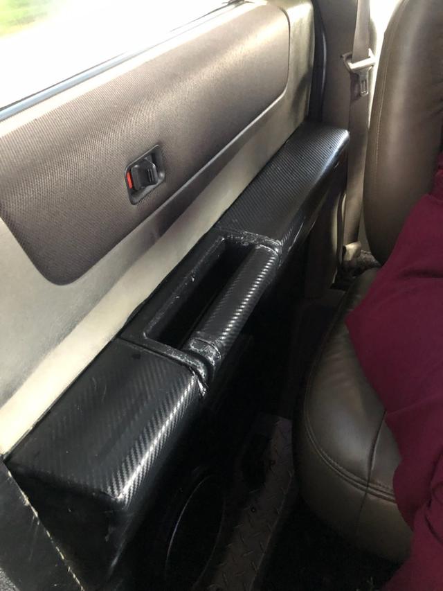Cool Limos 4 Less - 3