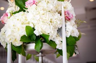 Secret Garden Florist Wedding and Event Planning - 44