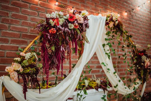 Highland Springs Floral - 4
