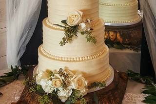 Lake House Cake by Shannon - 80