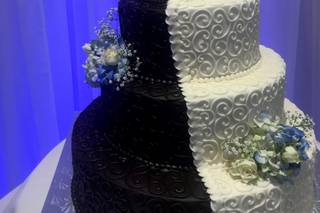 Lochel's Bakery - 15