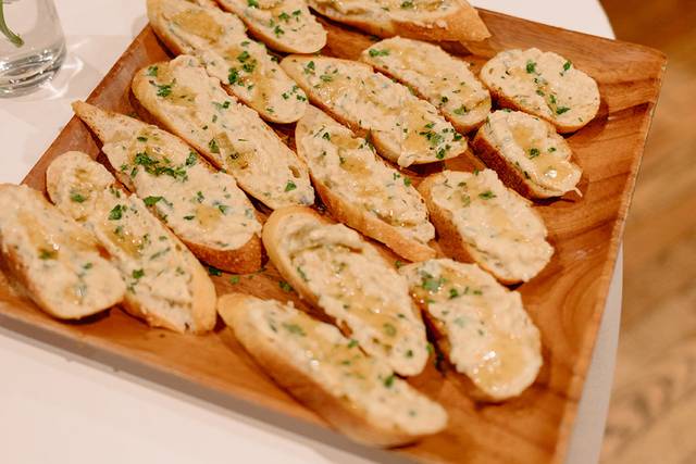Mimi's Catering 2