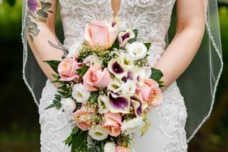 Shades of Pink Wedding Flowers - 12
