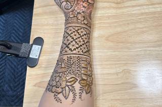 Bhavna's Henna & Arts - 49