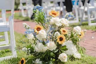 Camellia Faire Floral & Event Design - 7