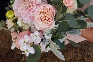 Oak and Fig Floral - 56