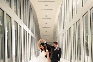 Mariolka's Bridal Boutique - 18