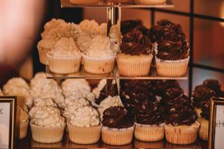 Tree Branch Cakery 1