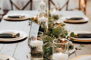 Simply Chic Event Rentals - 6