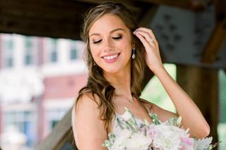 Blush and Braids Beauty Bar - 37