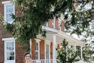 Lilla's Bridal Boutique - 27