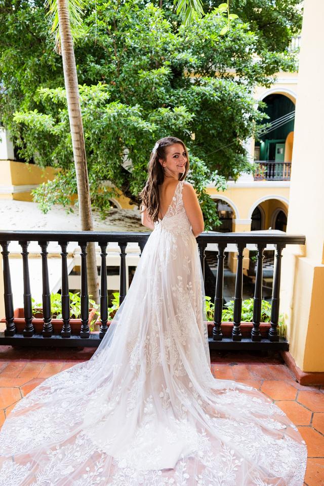 Beautiful bride boutique hot sale