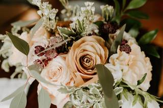 Ash to Oak Floristry - 68