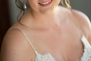 Teal Hair & Makeup Studio - 12