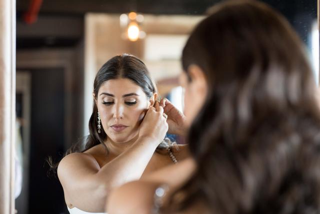 Alexa Gould Make-Up - 3