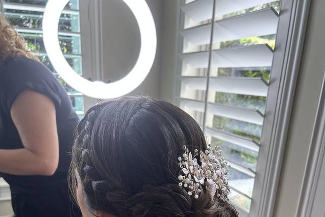Maria Teresa- On Location Hair and Make Up Artist 4