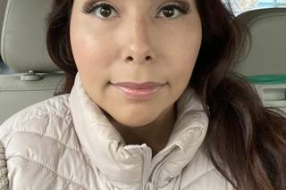 Airbrush Beauty At Your Door on location make-up & hair - 7