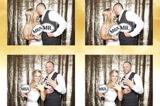 Fun Frames Photo Booth - 14