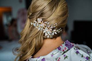 Teal Hair & Makeup Studio - 21