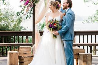 Wildflower Stem + Sundry - 77
